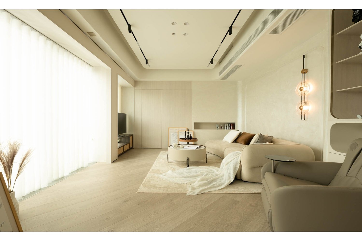Le Pont residential interior